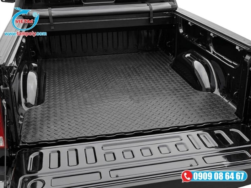Tấm inox 3 ly được chấn gấp chính xác làm khung bệ đỡ máy móc và sàn xe tải chịu lực