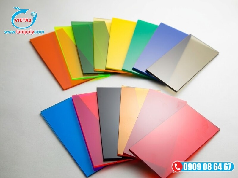 Vật Liệu Tấm QCV luôn có sẵn các loại tấm Mica Malaysia chính hãng với đầy đủ mã màu và độ dày