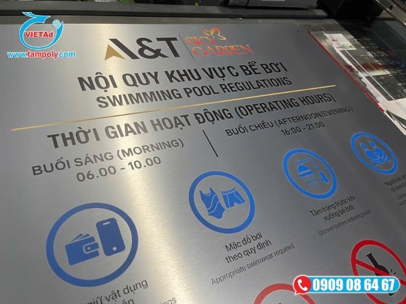 Tấm Inox trắng xước, gia công in UV ứng dụng làm bảng nội quy