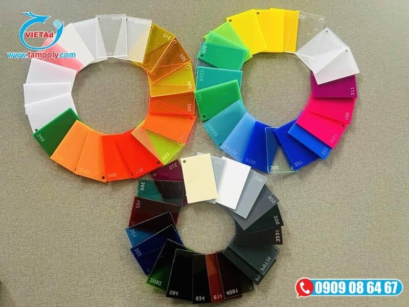 Các Sản Phẩm Tấm Mica Tới Từ Trung Quốc đều Có Màu Sắc Và Hoa Văn đa Dạng.