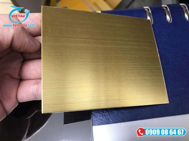Tấm inox Hairline màu vàng kim