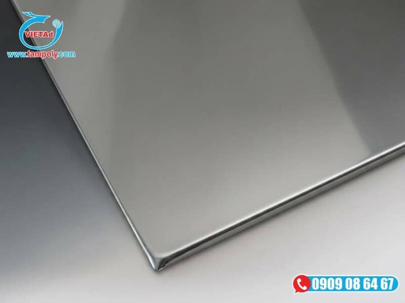 Tấm inox xước mờ trắng ánh bạc kim loại dùng trong ốp thang máy và nội thất