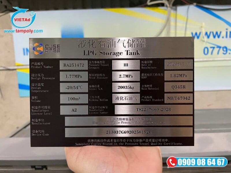 Tấm inox xước mờ gia công in UV ứng dụng làm bảng tên kỹ thuật cho cho máy móc công nghiệp